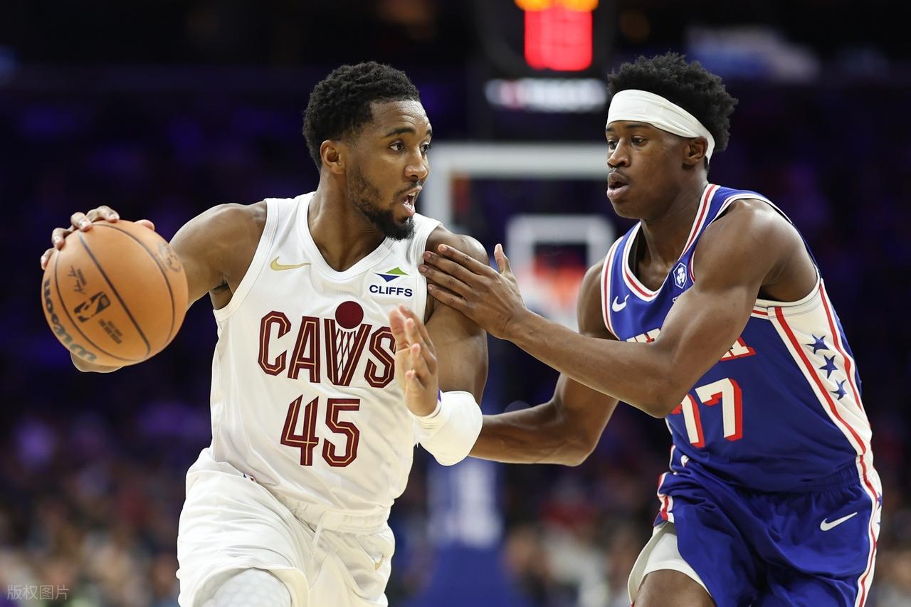 开云体育下载网址-骑士三杀76人！泰森7个3分+39分，生涯新高！马克西对不起恩比德